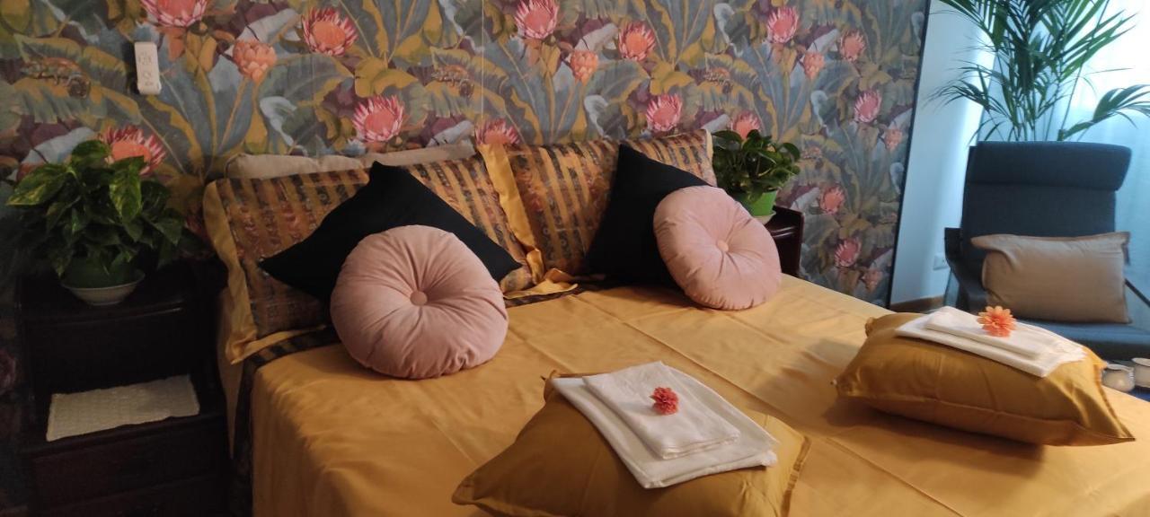 Accoglienza E Comfort Daire Roma Dış mekan fotoğraf