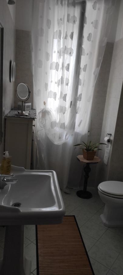 Accoglienza E Comfort Daire Roma Dış mekan fotoğraf